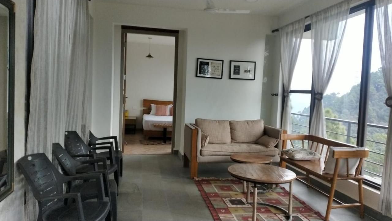 Blusalzz Escapade Resort Лансдаун Екстер'єр фото